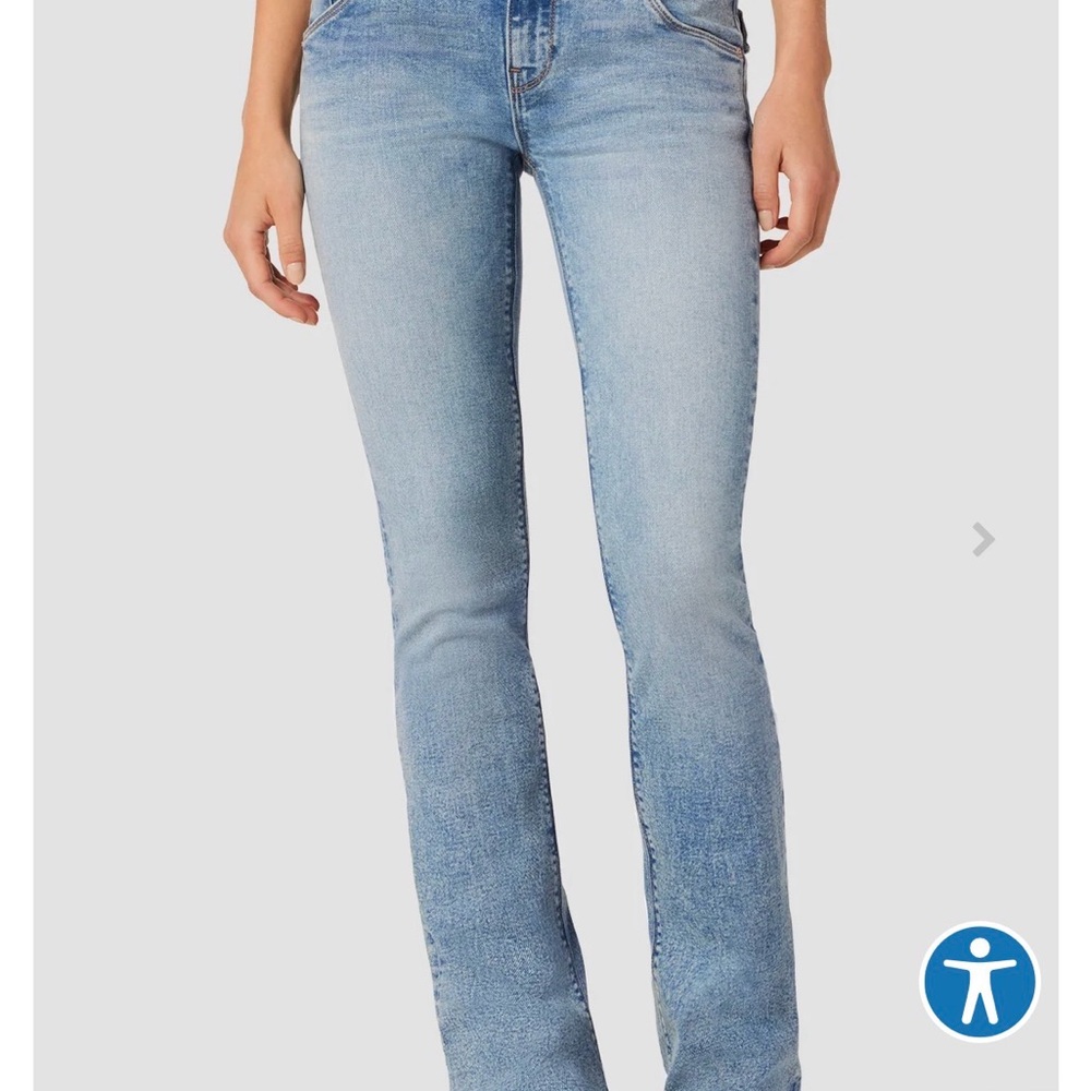 Hudson Jeans Beth Boot Cut Denim in Motion
